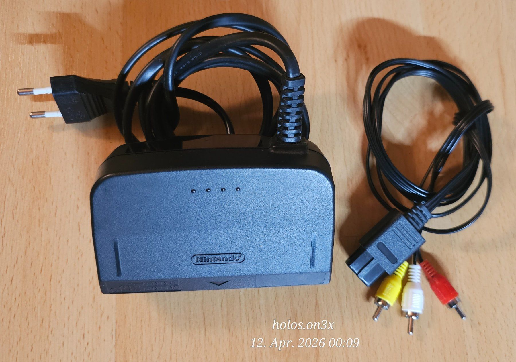 Nintendo Console: NINTENDO 64 Konsole // 2 Controller // Games mit Handbuch – Usato da Ochlenberg venduto da on3x 5