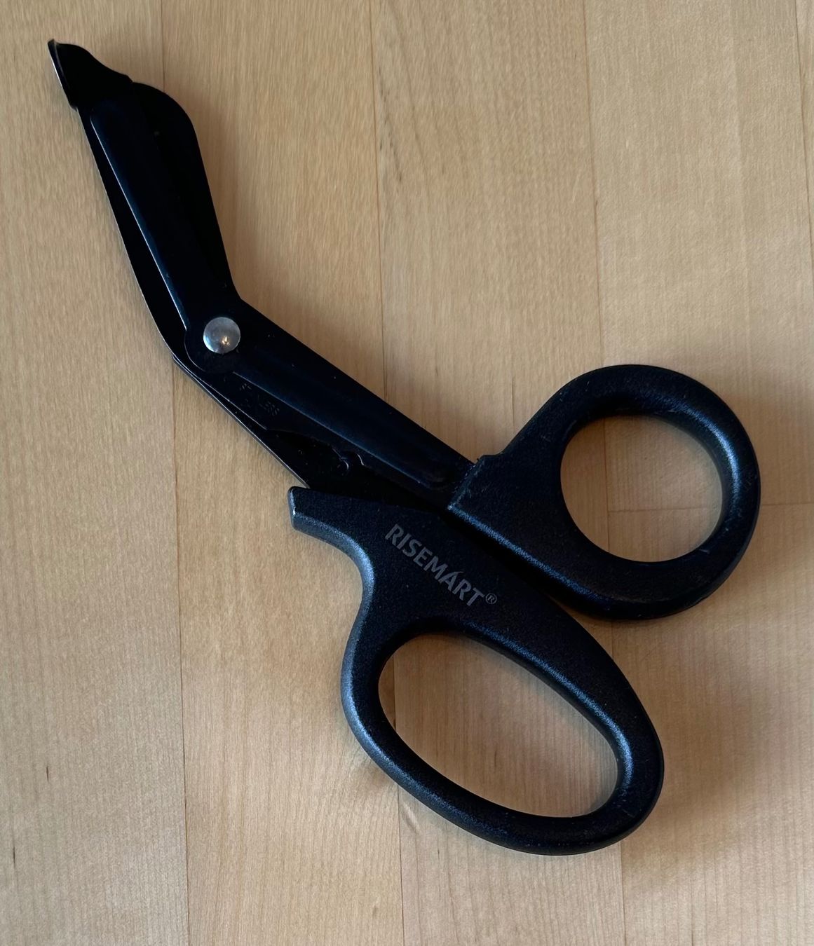 Mallettes de secours: Risemart Rettungsschere schwarz – D'occasion à Watt par BOberland71