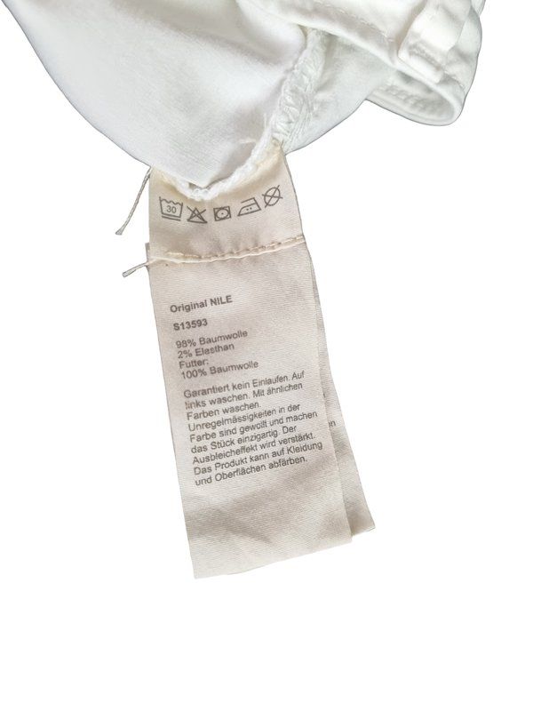 Nile Pantaloni: NILE Caprihose weiss – Usato da Wangen b. Olten venduto da Restwert_Wangen 4
