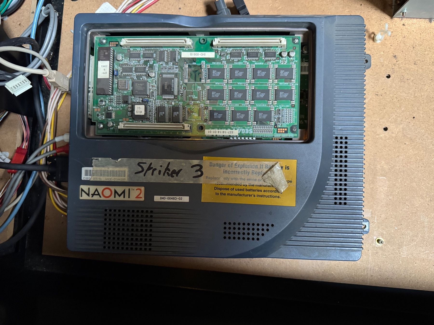 Sega Giochi: SEGA Naomi 2/Virtua Striker 3 – Usato da Mont-sur-Lausanne venduto da Sebouille