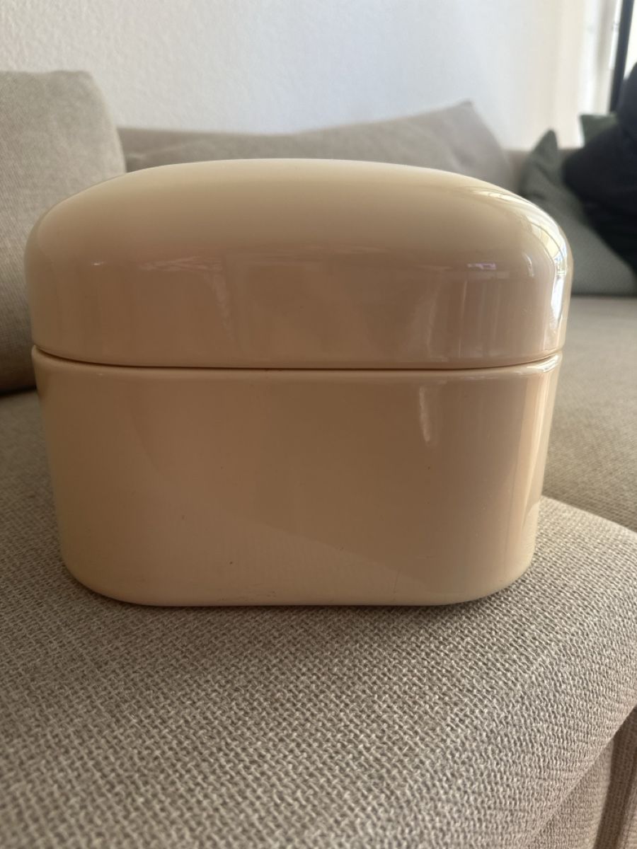 Contenitori & Simili: Wesco Brotkkastenbeige – Usato da Horgen venduto da Ddega 1
