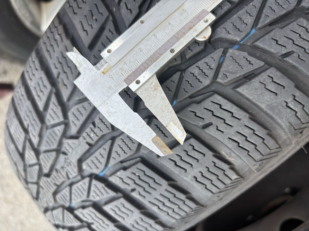 Pneumatici & Ruote complete: Winterpneus 175/65R14 Nokian – Usato da Engelburg venduto da tdi_6bpl 3