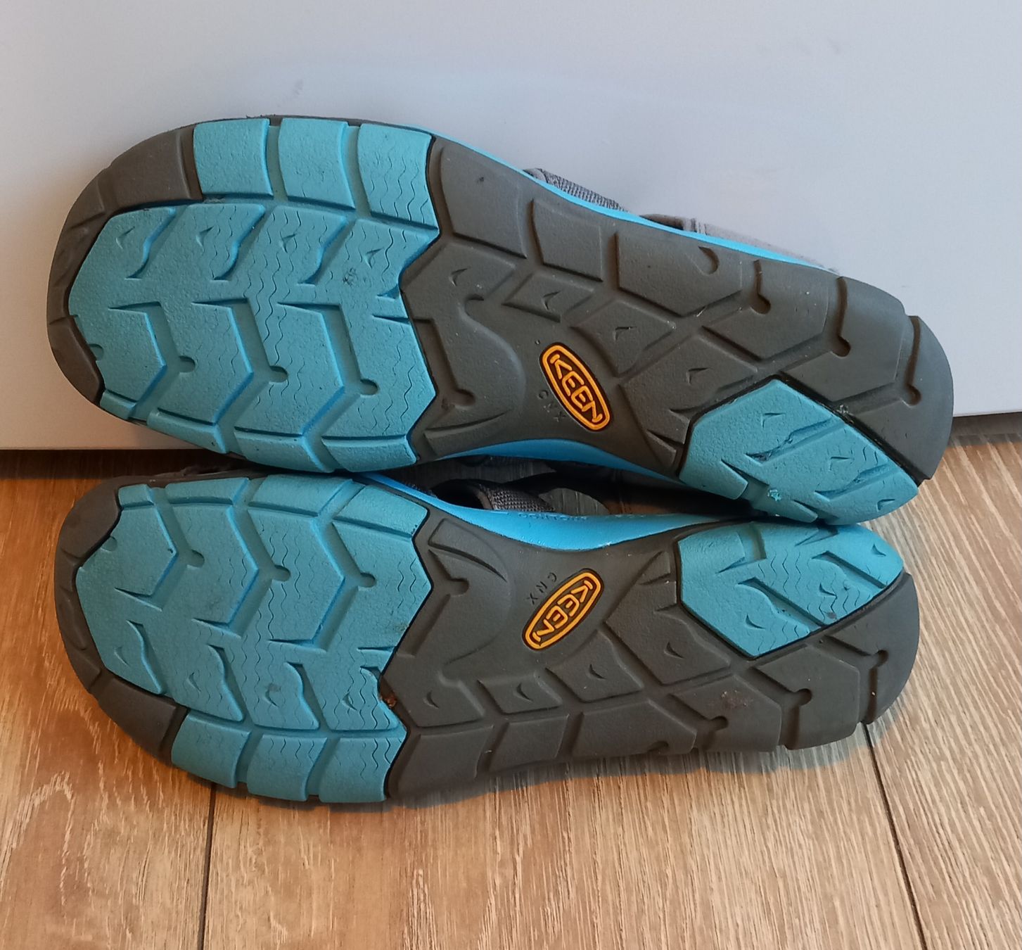 Keen Chaussures hommes: KEEN Samdale, 40, neuwertig, hellblau – Neuf (Voir description) à Rorbas par siramad 7