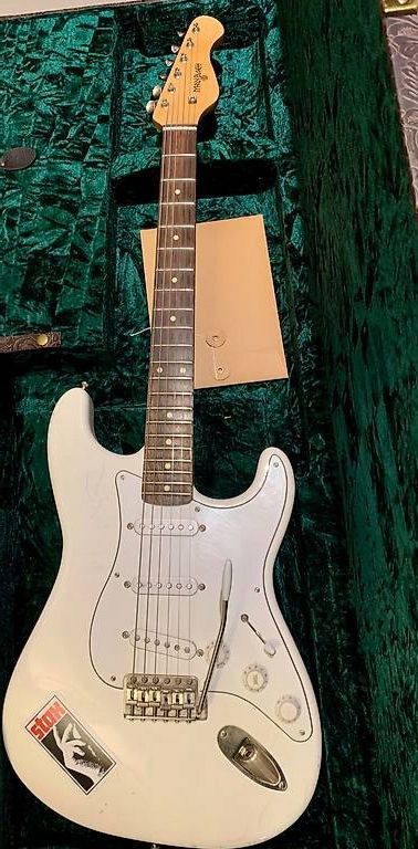 Maybach Musikinstrumente: Maybach Stradivari S61 Olympic White, aged, mit Koffer – Gebraucht aus Wettingen von Molmart
