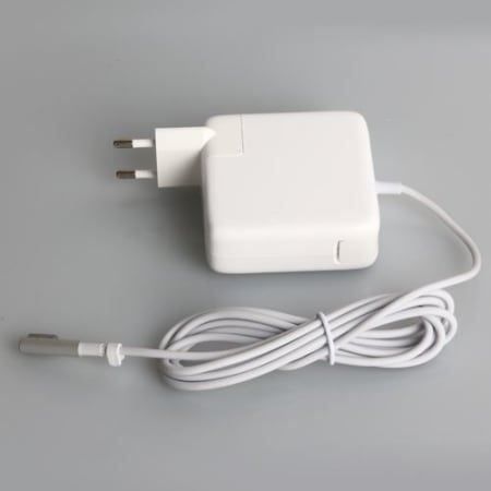 Caricabatterie: Apple MacBook Pro Ladegerät MagSafe 60W – Nuovo (secondo la descrizione) da Thun venduto da Top32 1