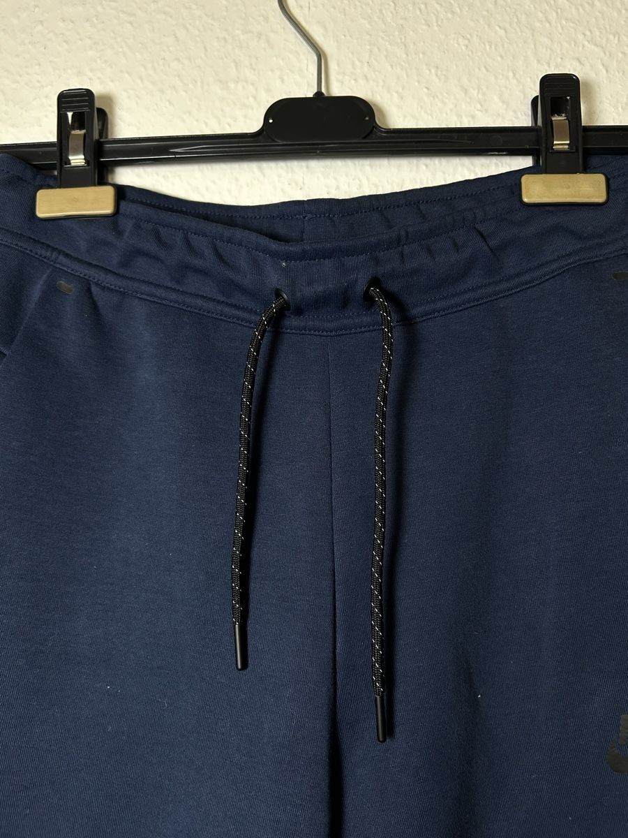 Nike Pantaloni: Nike Tech Fleece Jogginghose blau XS – Usato da Bern venduto da sor_5lyt 4