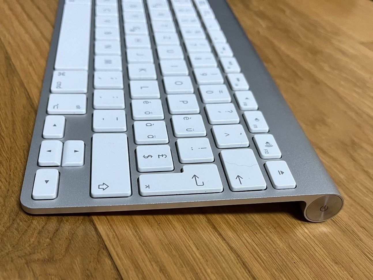 Apple Tastiere: Apple Bluetooth Tastatur – Usato da Staufen venduto da kweberruss 1