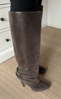 Wunderschöne dunkelbraune Stiefel, schimmernd, Grösse 38.5