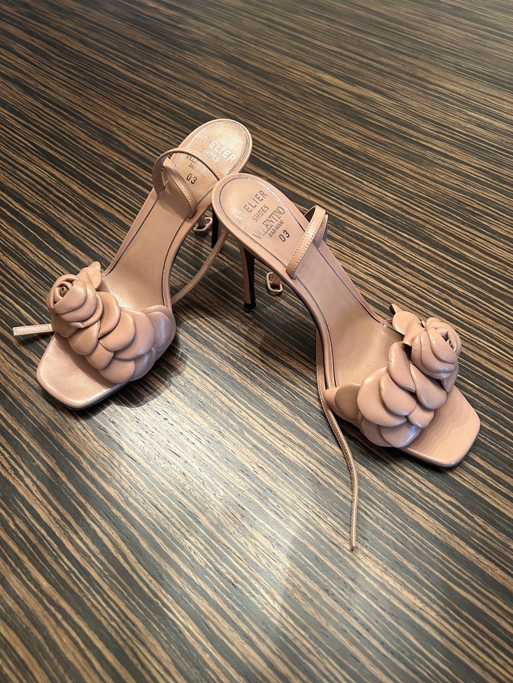 Valentino Scarpe da donna: Valentino Sandalen nude – Usato da Zollikon venduto da NiZo137