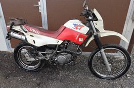 Yamaha XT 600 E weiss rot gebraucht