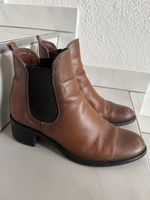braune chelsea boots