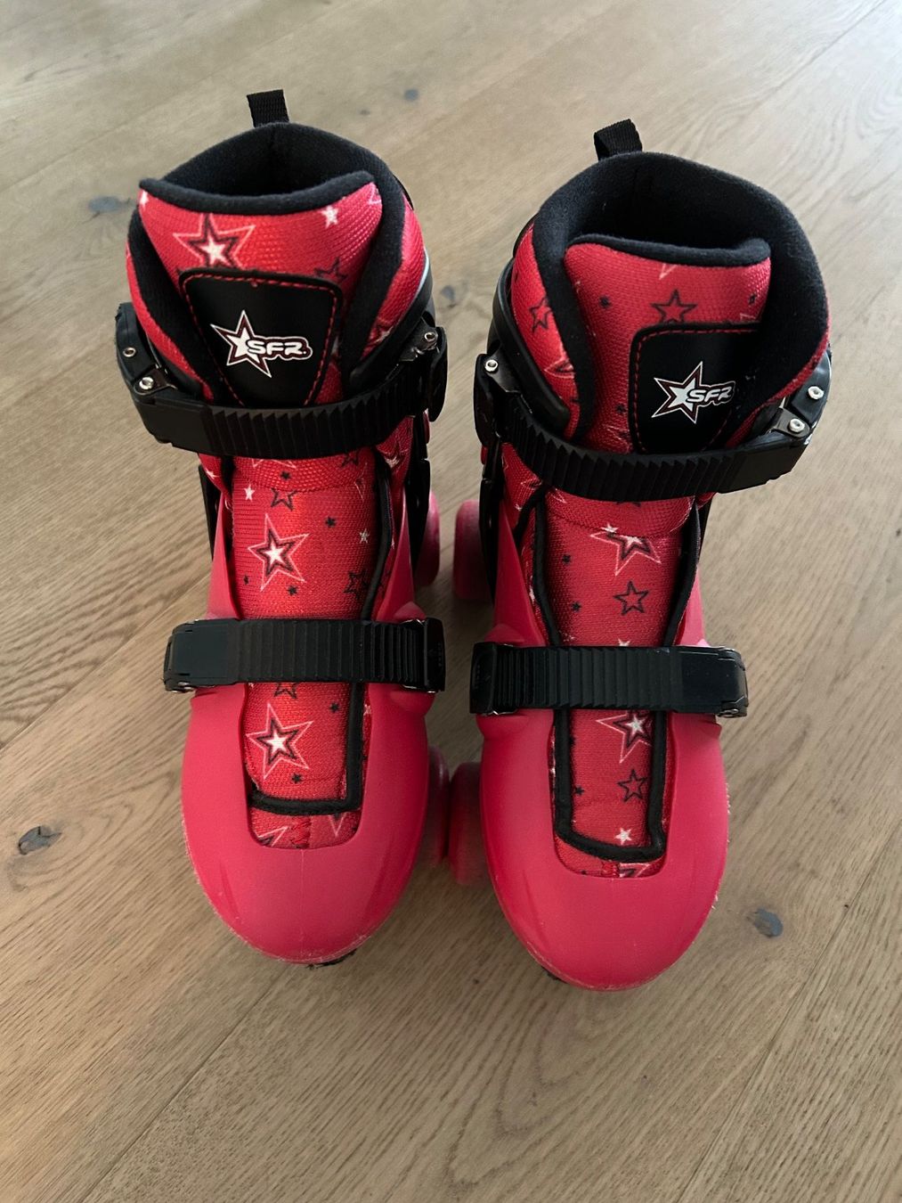 Pattini in linea & Pattini a rotelle: Rollschuhe Mädchen Grösse 34-37 – Usato da Fehraltorf venduto da sagi30