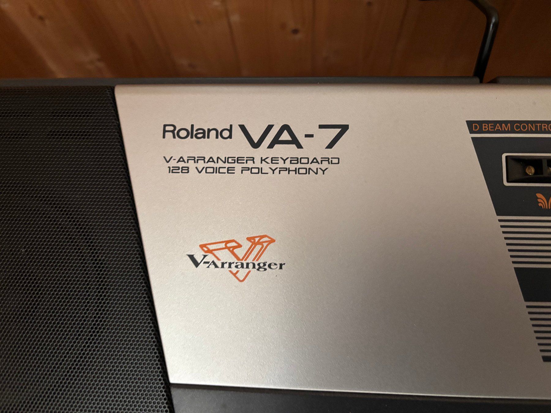 Roland Musikinstrumente: Clavier arrangeur - synthé Roland VA-7 – Gebraucht aus La Tour-de-Peilz von SuperSol 1
