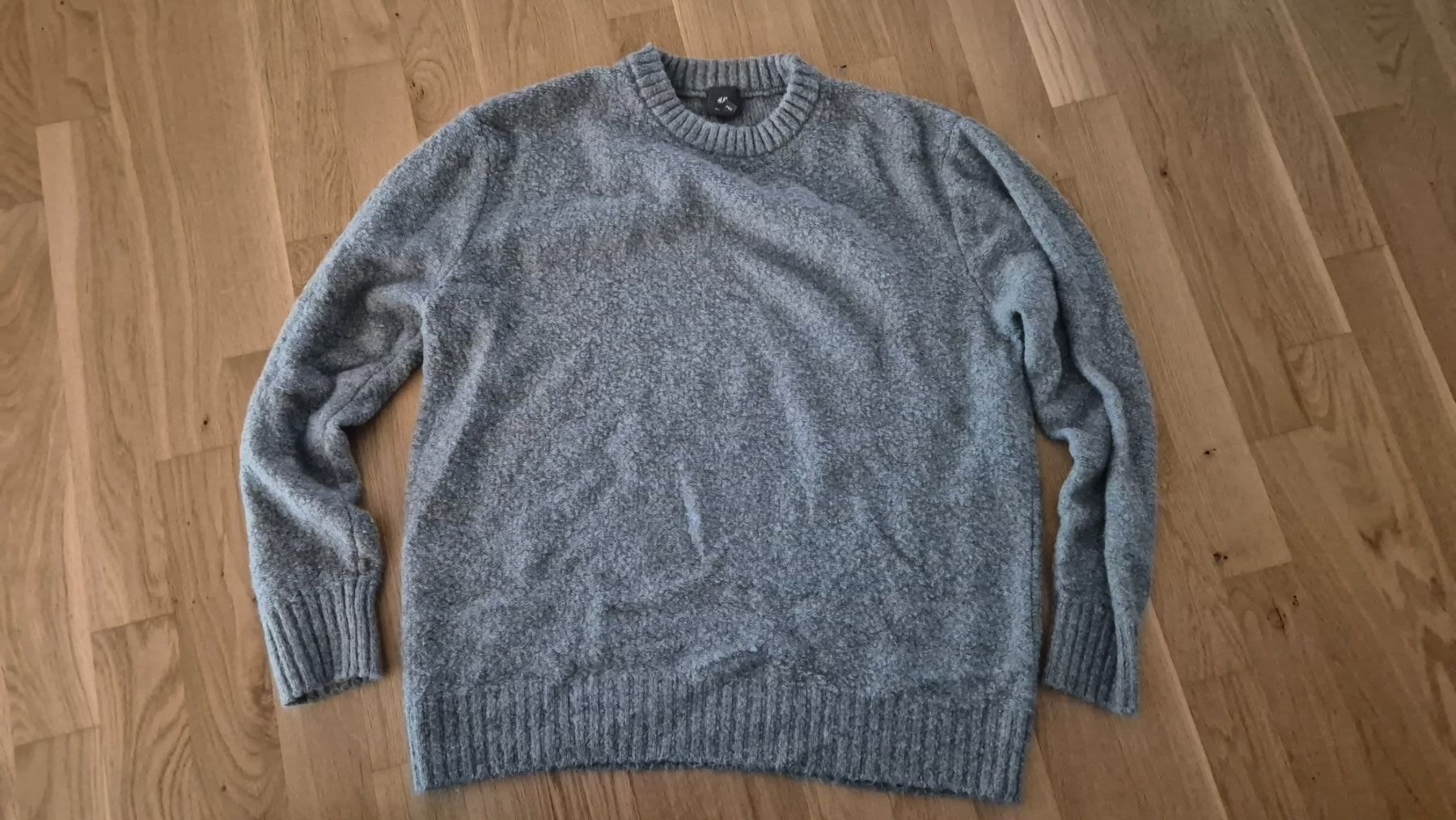 H&M Pulls & Sweat-shirts: Pullover grau Gr. M – D'occasion à Kriens par nati.r