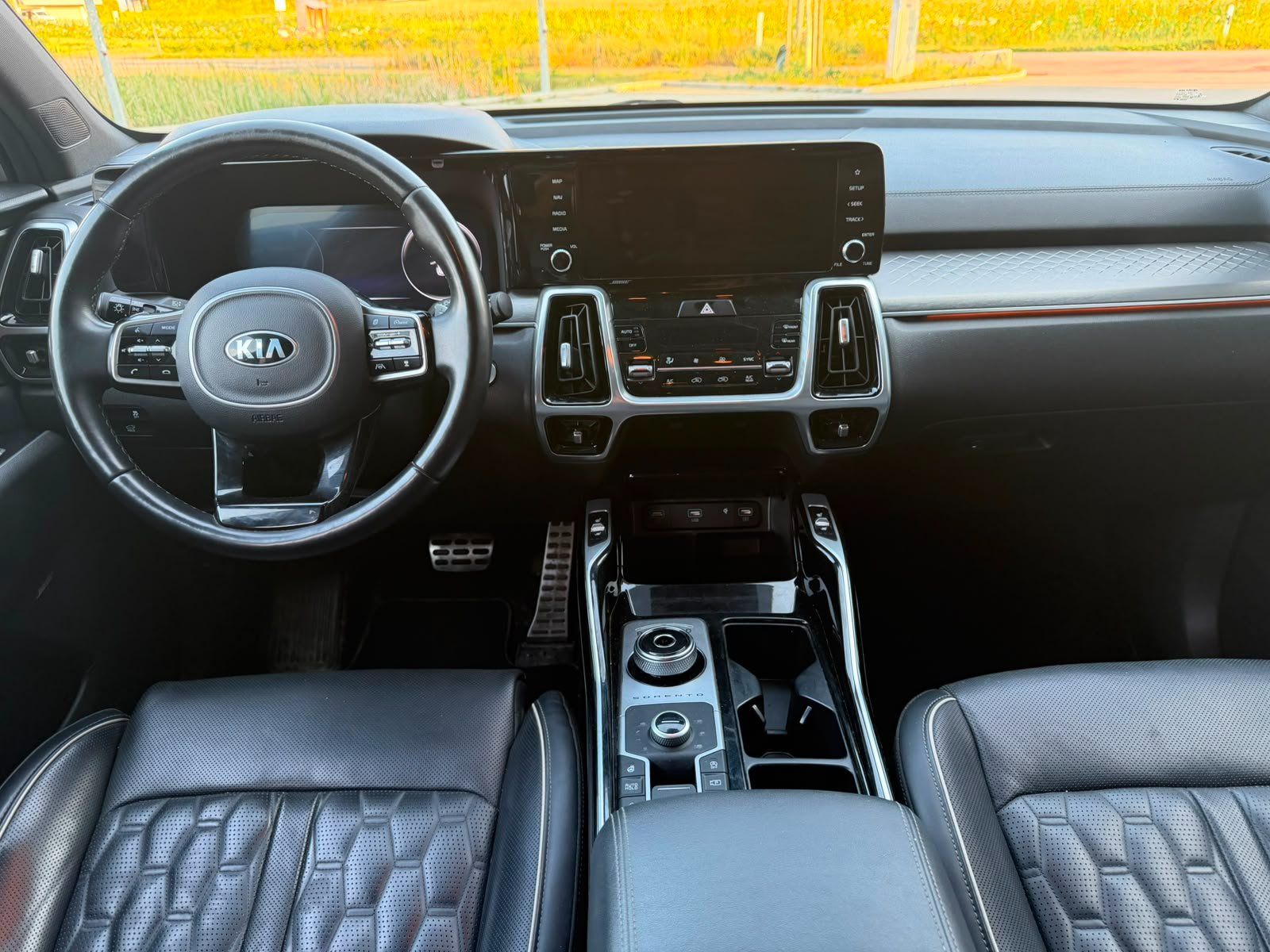 Kia Autos: Kia Sorento 2.2 7P – Gebraucht aus Jona von Blackstorne 6