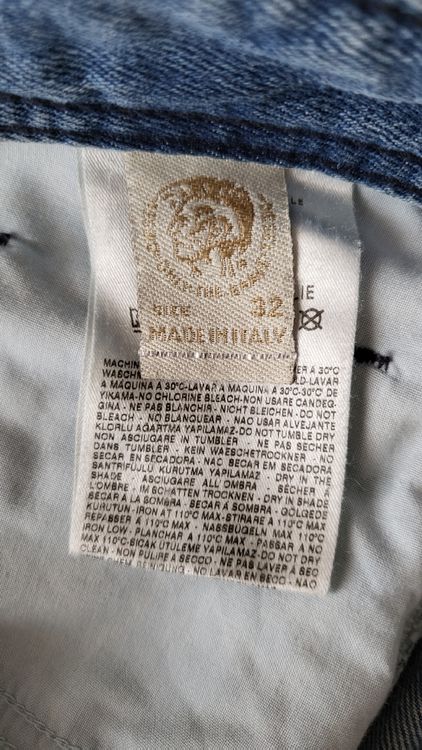 Diesel Jeans: Diesel jeans 32 – Neuf (Voir description) à Küttigen par ACURA86 3