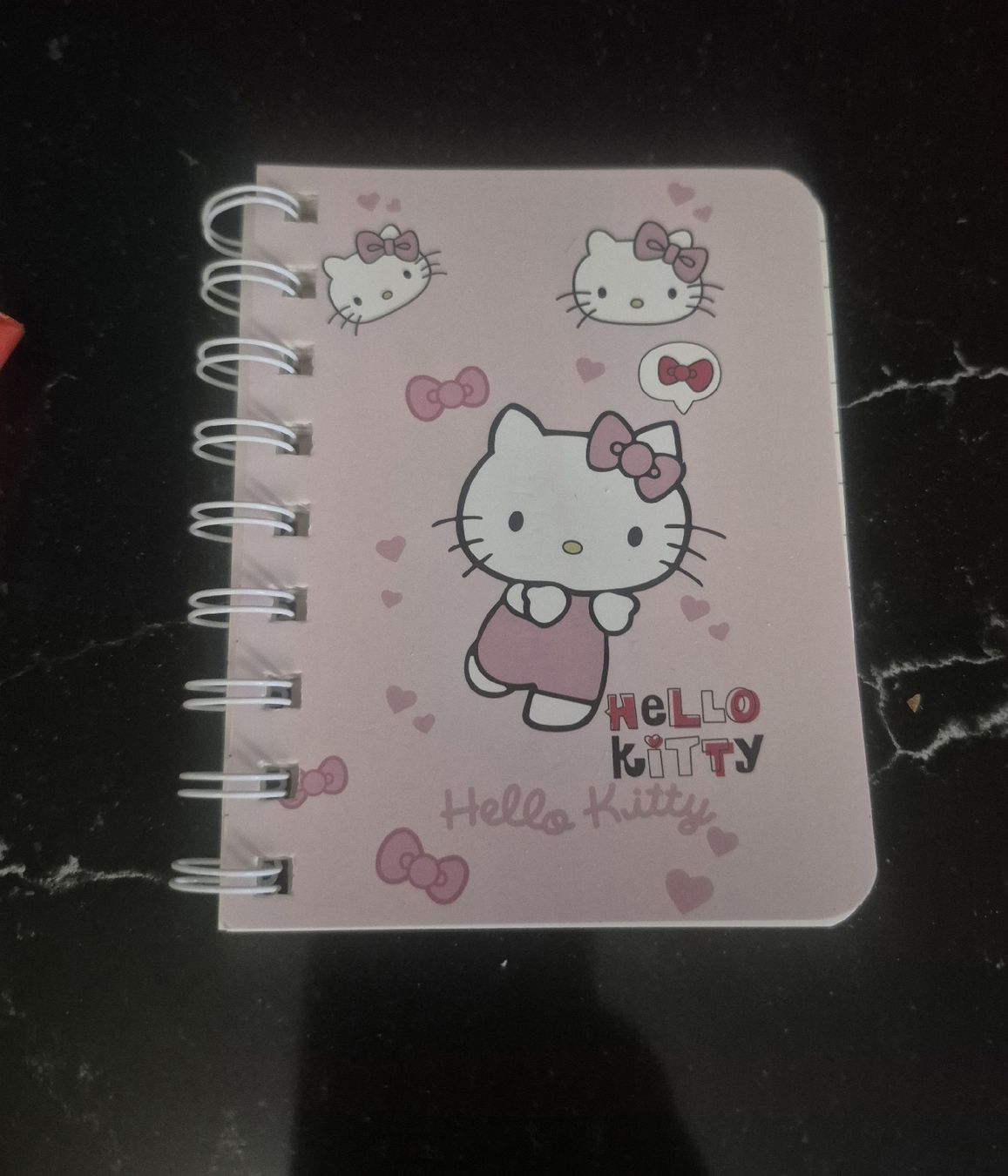 Hello Kitty Sacs & sacs à dos: Set Hello Kitty: Borsa, Bottiglia, Quaderno, Elastico – Neuf (Voir description) à Giubiasco par Stefaniav 4