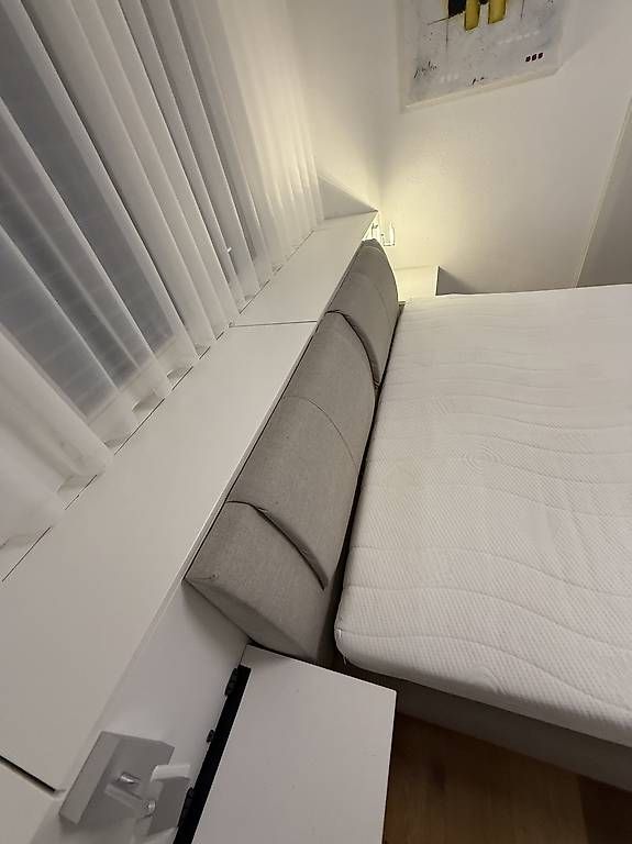 Letti: Boxspringbett XXL, Nachttische, Box hinten – Usato da Wettingen venduto da Dobleday 4