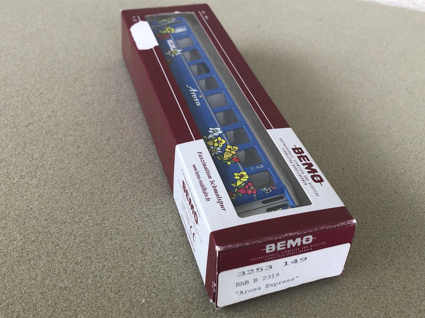 Bemo Modelleisenbahnen: BEMO 3253 149 B 2319 "Arosa-Express" RhB HOm – Gebraucht aus Echandens von  9
