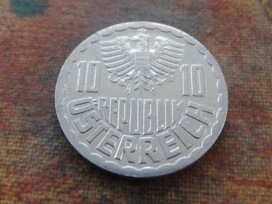 Tutti le monete: AUTRICHE  10  Groschen  1983 – Usato da Romanel-sur-Lausanne venduto da Swift13 1