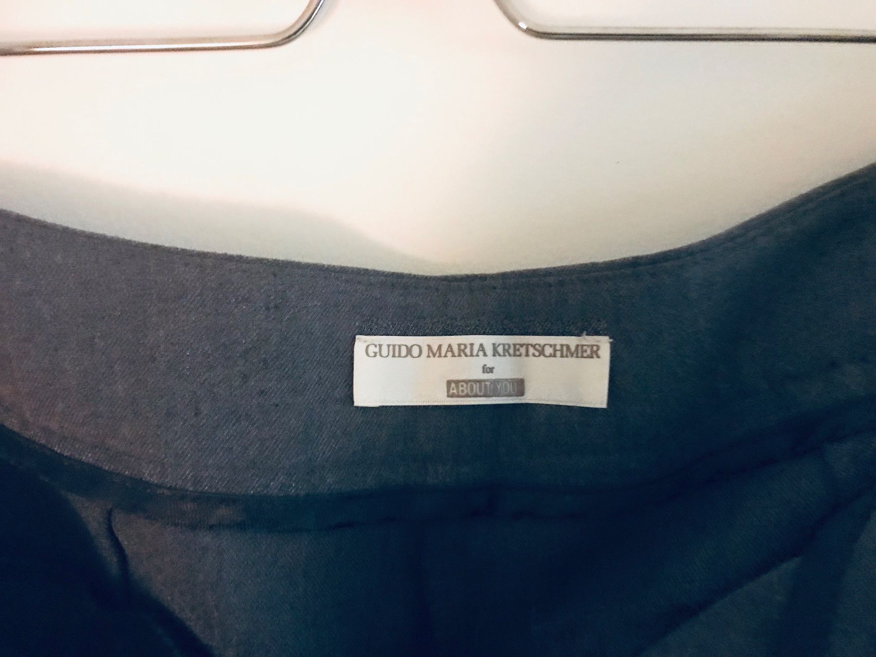 Guido Maria Kretschmer Pantaloni: Hose mit Schleife v. Guido Maria Kretschmer – Nuovo (secondo la descrizione) da Zürich venduto da KEEPINSPIRED 3
