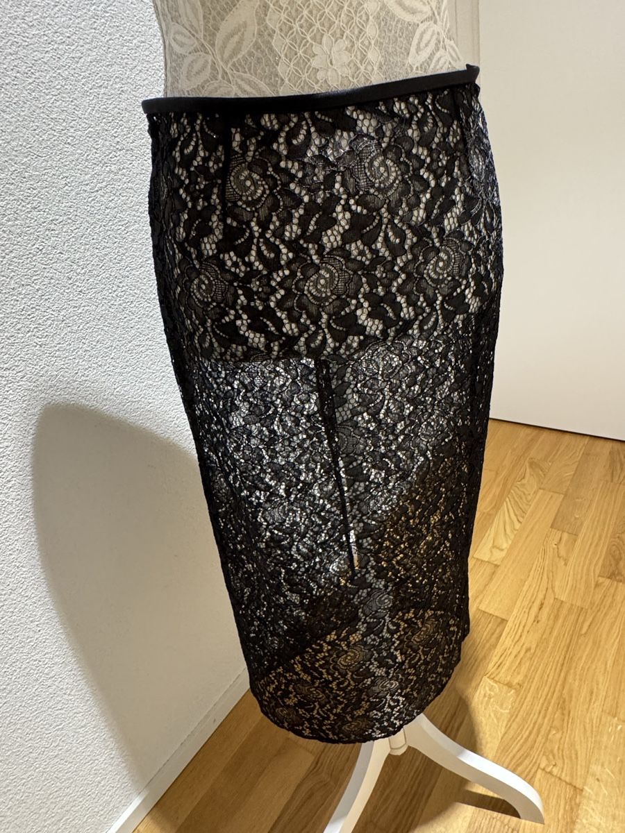 Gonne: Elegante schwarze Spitzenrock, Grösse 36/S – Nuovo (secondo la descrizione) da Gockhausen venduto da Bubyyyyy