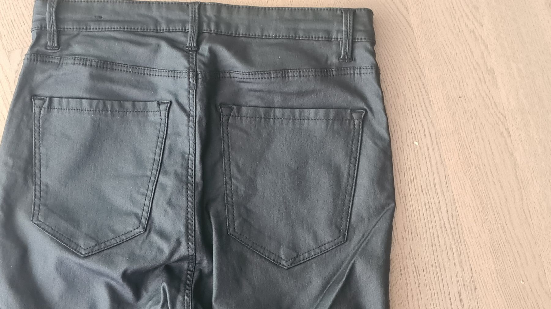 Jeans: Damenhosen Gr. 36 – Usato da Steinen venduto da turbogeiss99 2