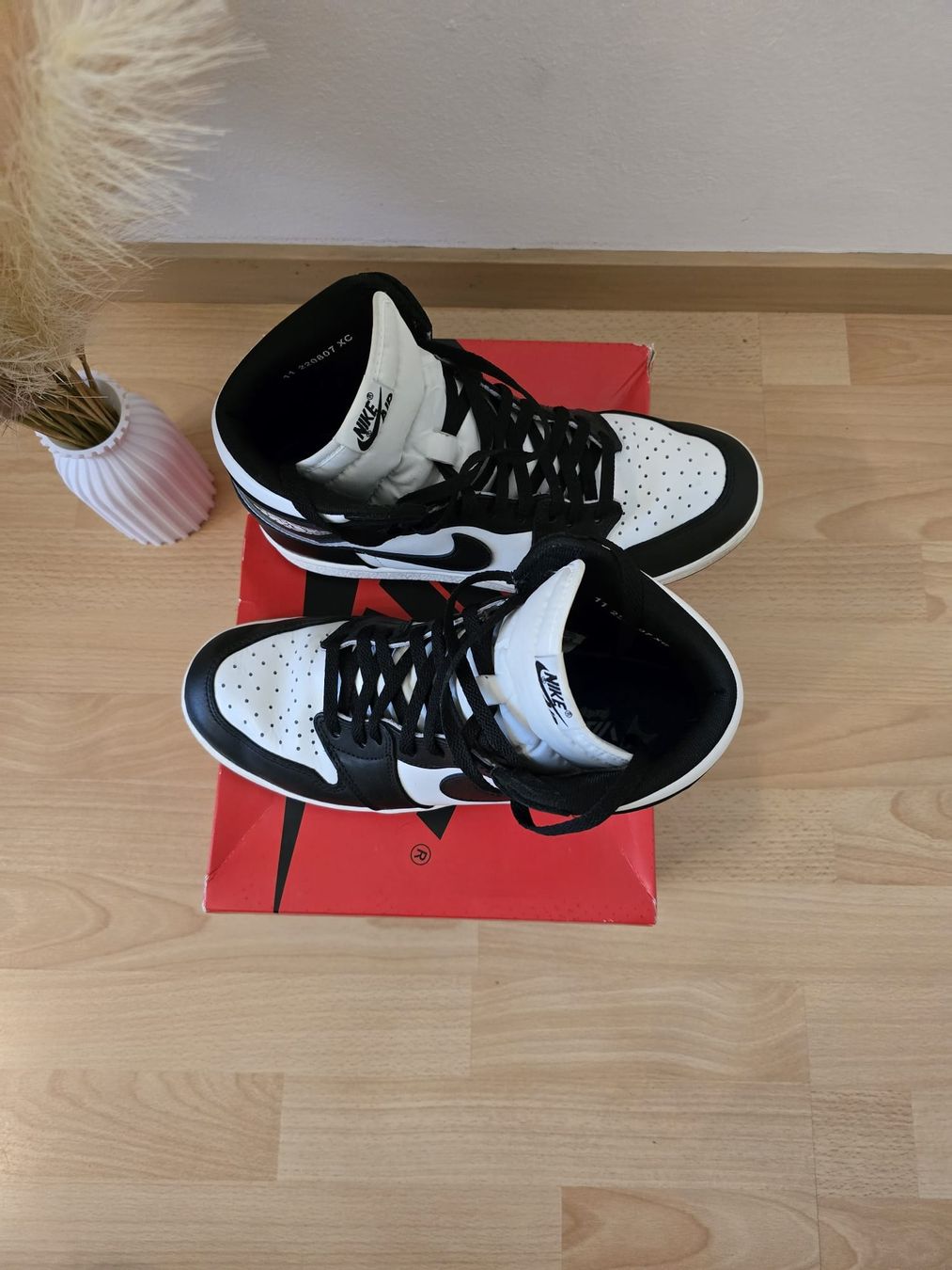 Jordan Scarpe da uomo: Air Jordan 1 High – Usato da Pratteln venduto da szi_6hbv 1