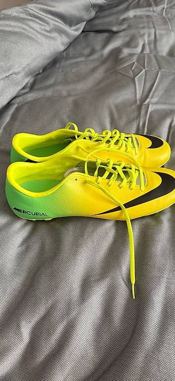 Scarpe da uomo: scarpe da calcio nike – Usato da Carabbia venduto da fab_6y2g 1