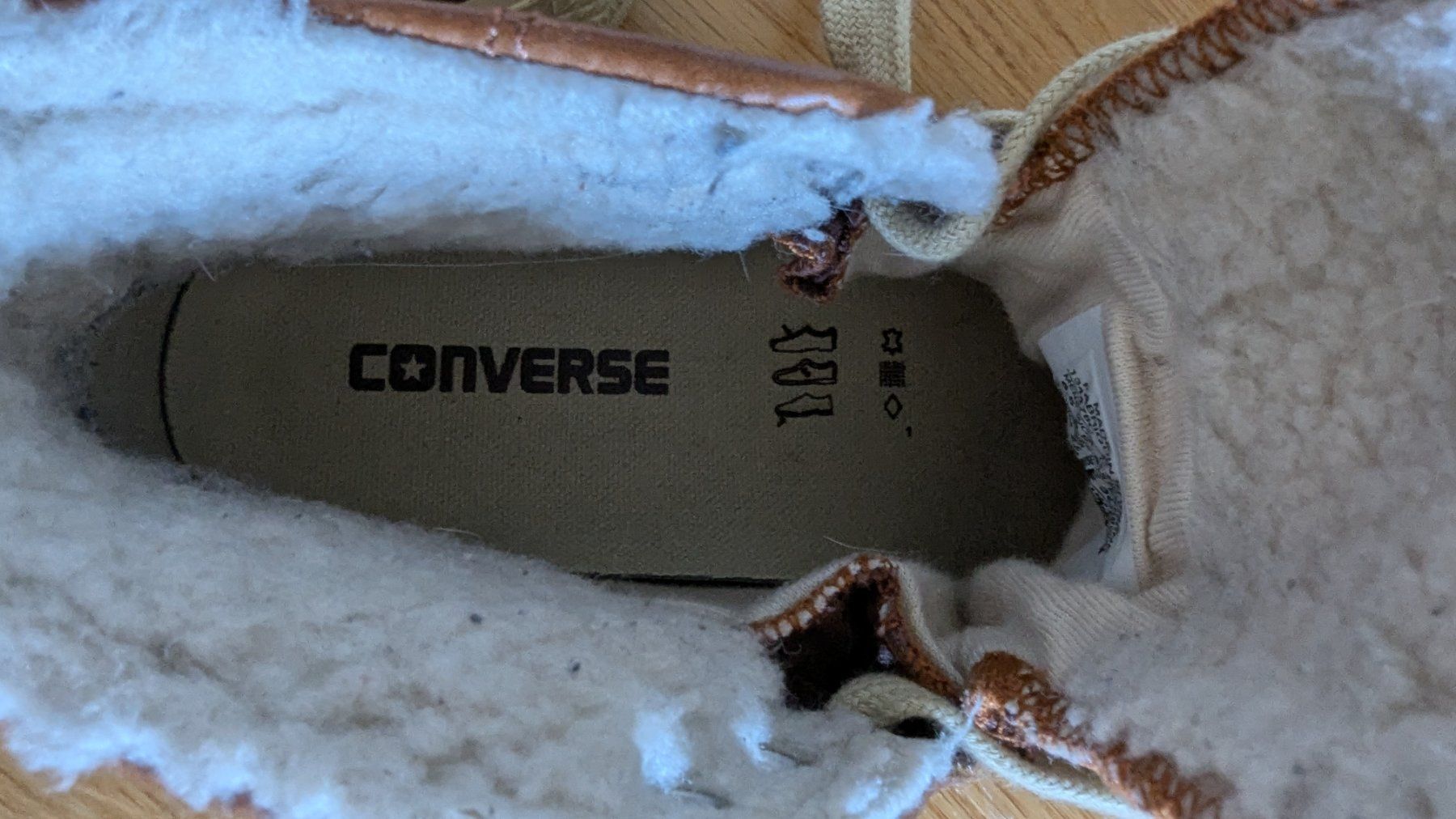 Converse Scarpe da uomo: Converse Leder All Star Chucks EU 39.5 – Usato da Belp venduto da Sunny132 3