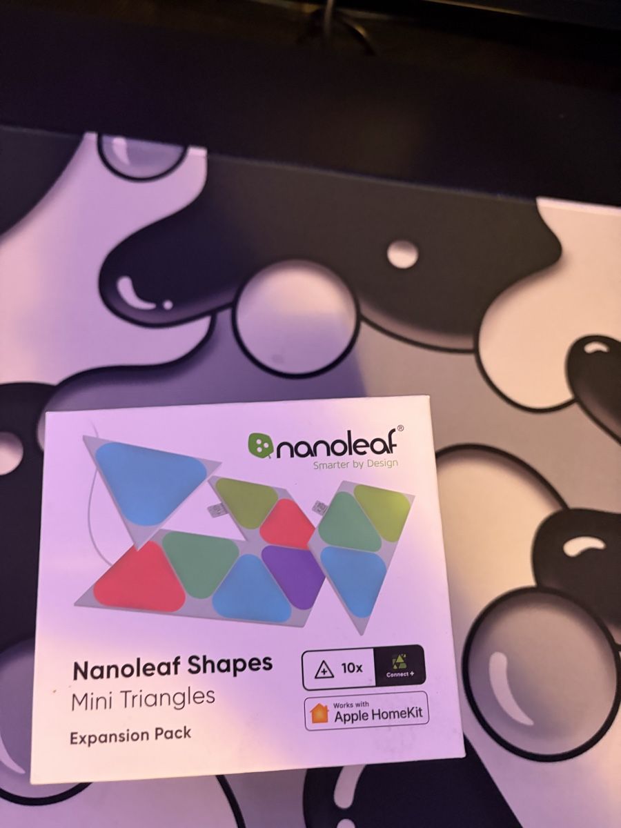 Nanoleaf Lampade: Nanoleaf Shapes Mini Triangles Erweiterungspack - Neu! – Nuovo (secondo la descrizione) da Orpund venduto da san_xt52