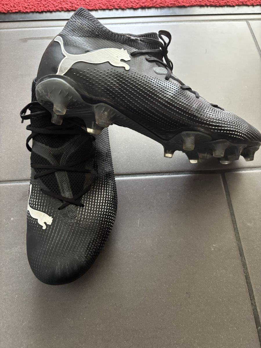 Puma Scarpe per ragazzi: Puma Fussballschuhe – Usato da Grosshöchstetten venduto da Kreator20 1