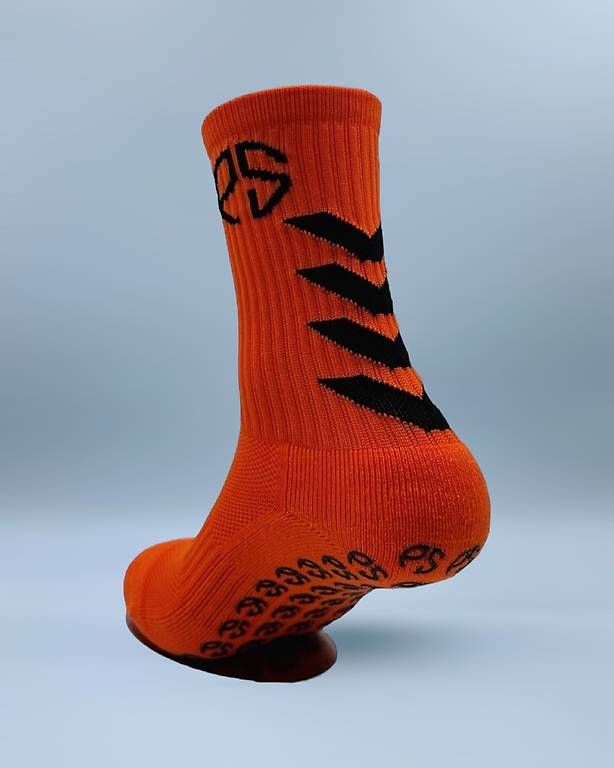 Calze: Restverkauf Grip-Socken Orange – Nuovo e nell'imballaggio originale da Liestal venduto da arl_6tv7 1