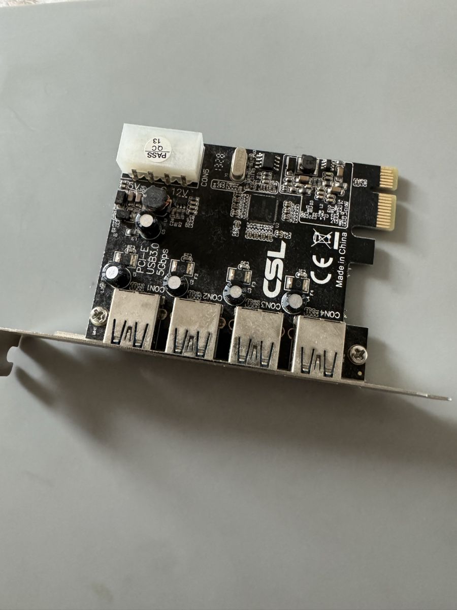 Laufwerke & Adapter: USB 3 pci express karte – Gebraucht aus rorschach von hot_qmr9