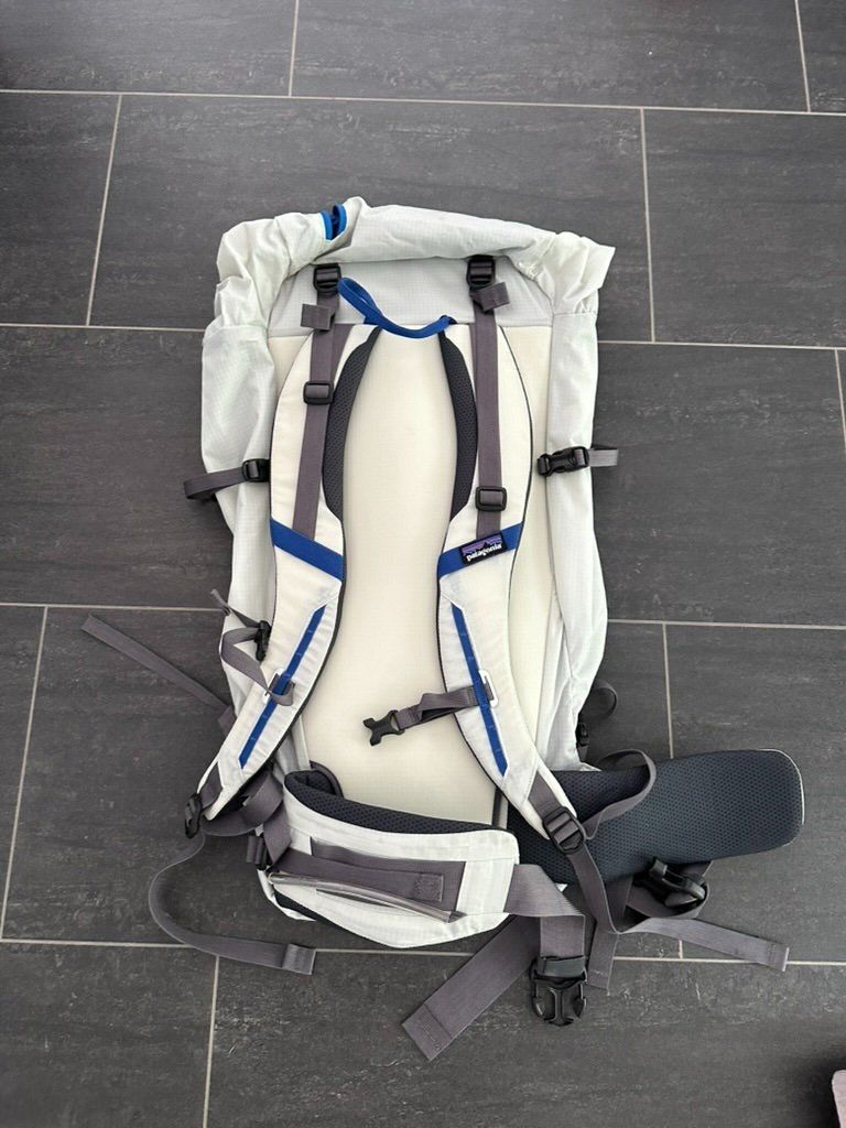 Patagonia Zaini: Patagonia Ascensionist 45L backpack – Usato da Dallenwil venduto da ZD2019 2