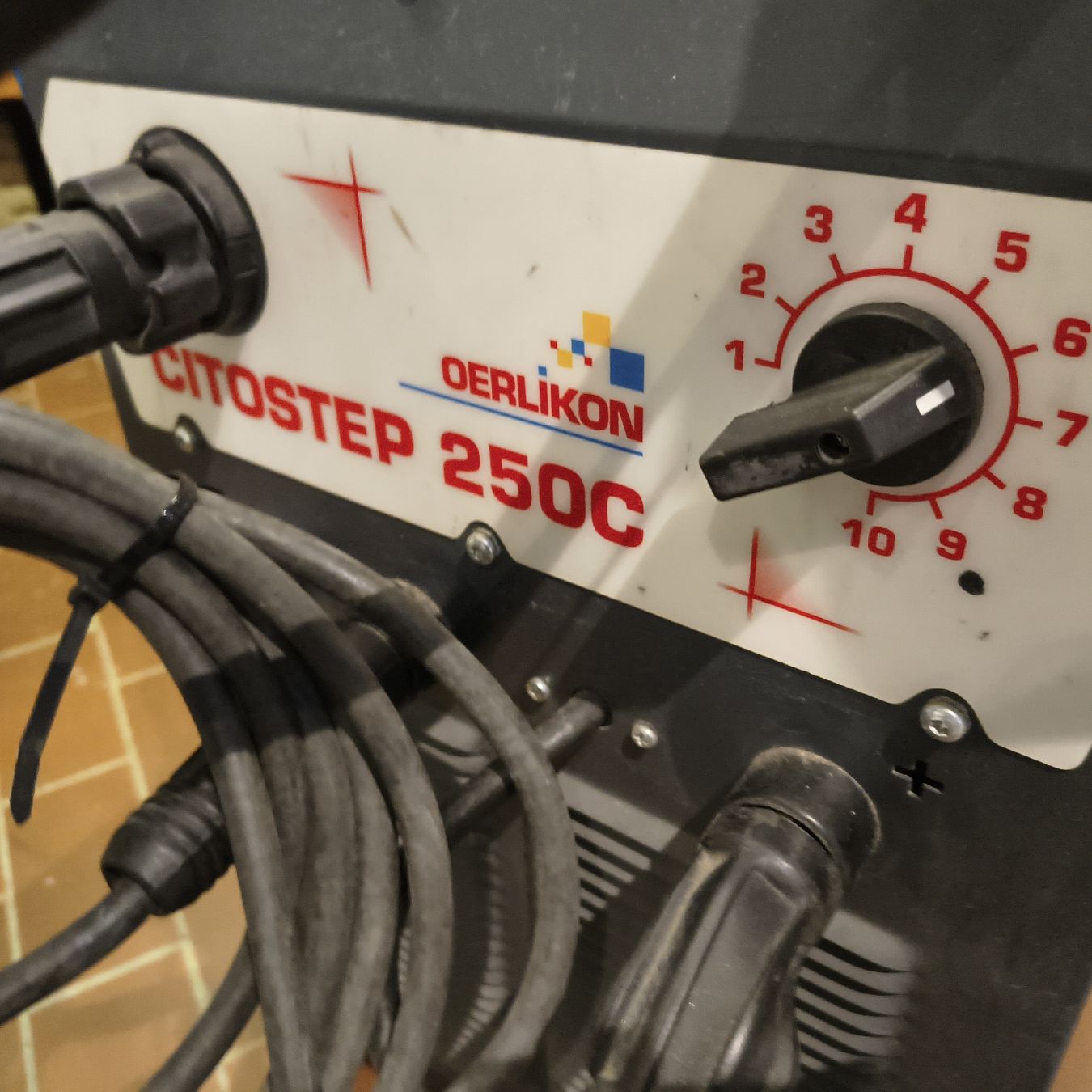 Oerlikon Saldatori: Schweissgerät Citostep250C – Usato da Liestal venduto da Lukas621994 3