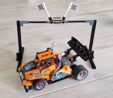 Lego Technic Rennwagen 42104 - Top Zustand, mit Anleitung