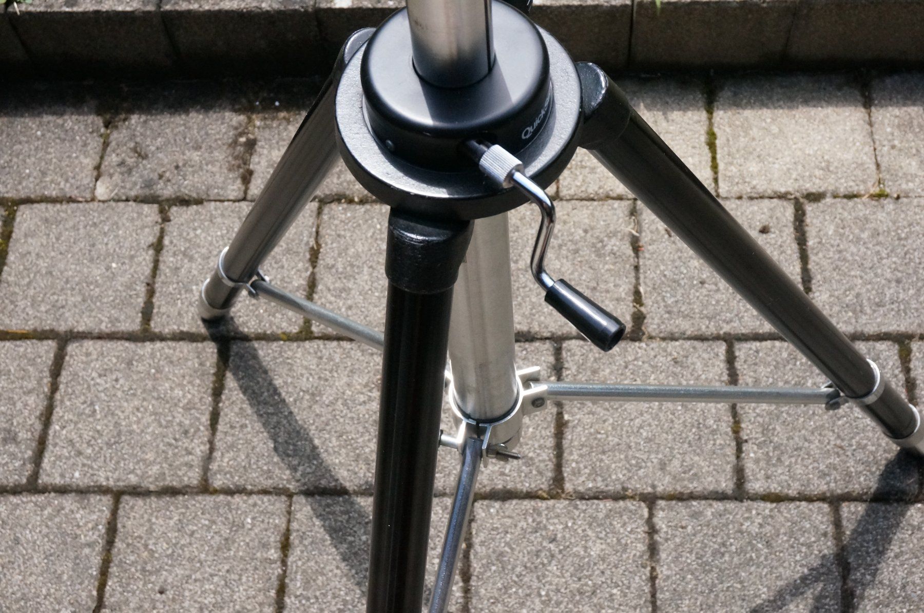 Treppiedi & Teste: Quickset Tripod 4-73010-7 mit Universal Fluid Head Australia – Usato da Spreitenbach venduto da Salesmanship 8