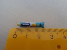 Tube Senf 1:12 für das Puppenhaus