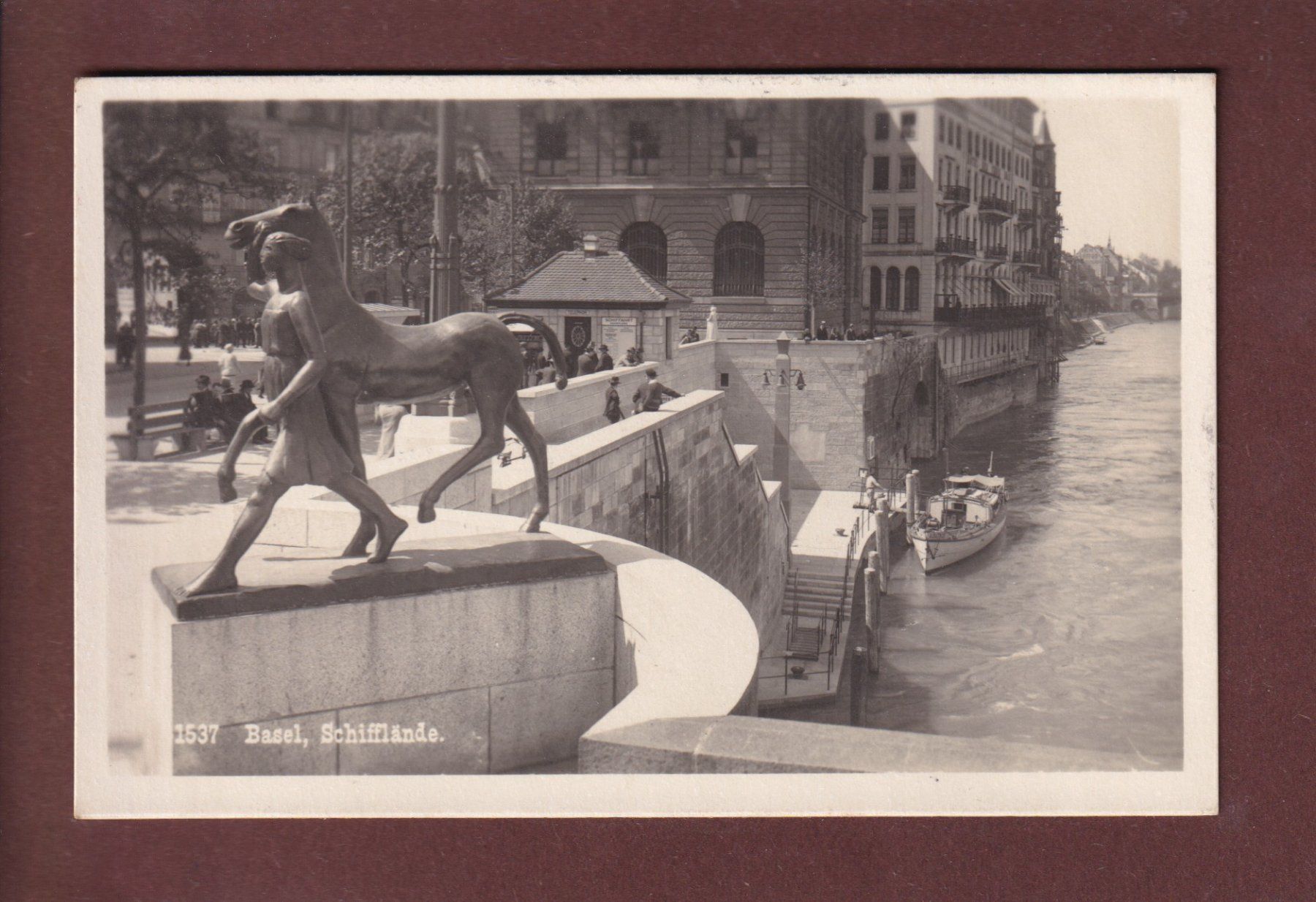 Cartoline postali: BASEL - Schifflände - 1930 – Usato da Pully venduto da nicecards