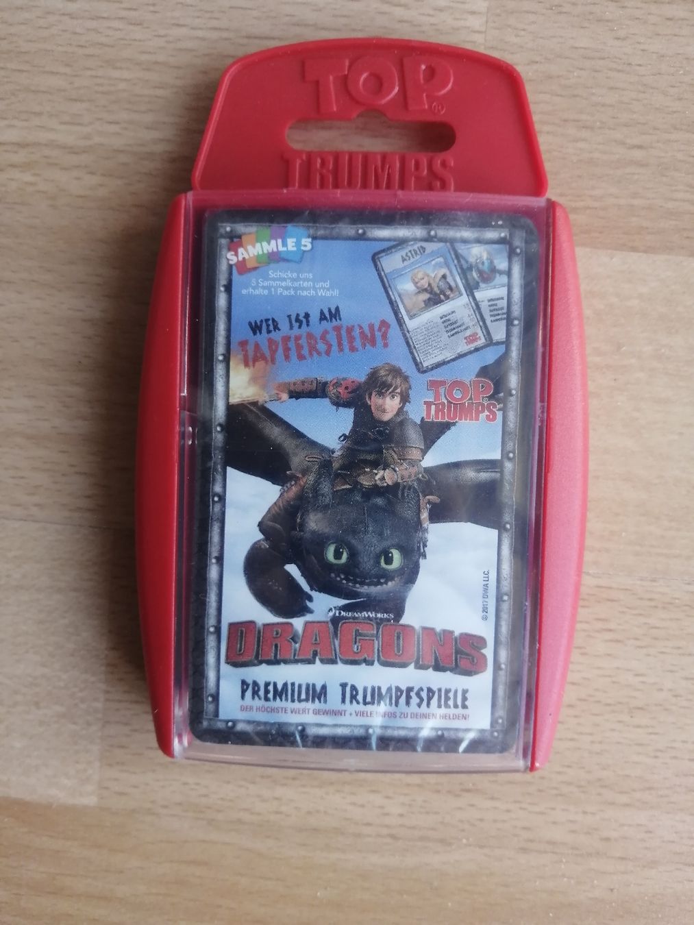 Giochi: TopTrumps - Dragons – Nuovo e nell'imballaggio originale da Hägendorf venduto da Fiooo