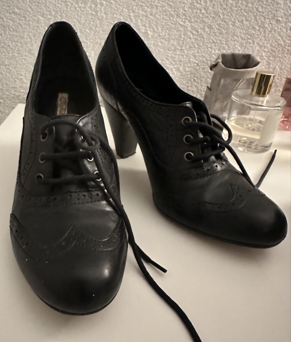 Buffalo Chaussures femmes: Schnürschuhe Buffalo Pumps – D'occasion à Bolken par viv_52qx 1