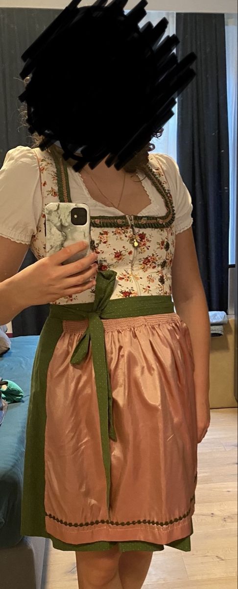 Kleider: MarJo Dirndl Gr. 40 inkl. Dirndlbluse Gr. 38 – Gebraucht aus Wil SG von mosliv 6