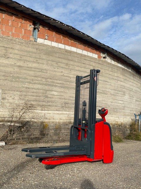 Linde Carrelli elevatori e a forche: Linde L14 Deichselstapler – Usato da Laufen venduto da VERARMUS11 5