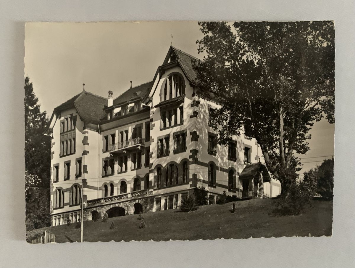 Ansichtskarten: Ansichtskarten Schweiz - Av. de la Gare & Villa Thérèse, FR – Gebraucht aus Düdingen von polytropon_5 2