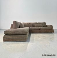 Johan Jakob Pfister Ecksofa Grand aus Cordstoff beige