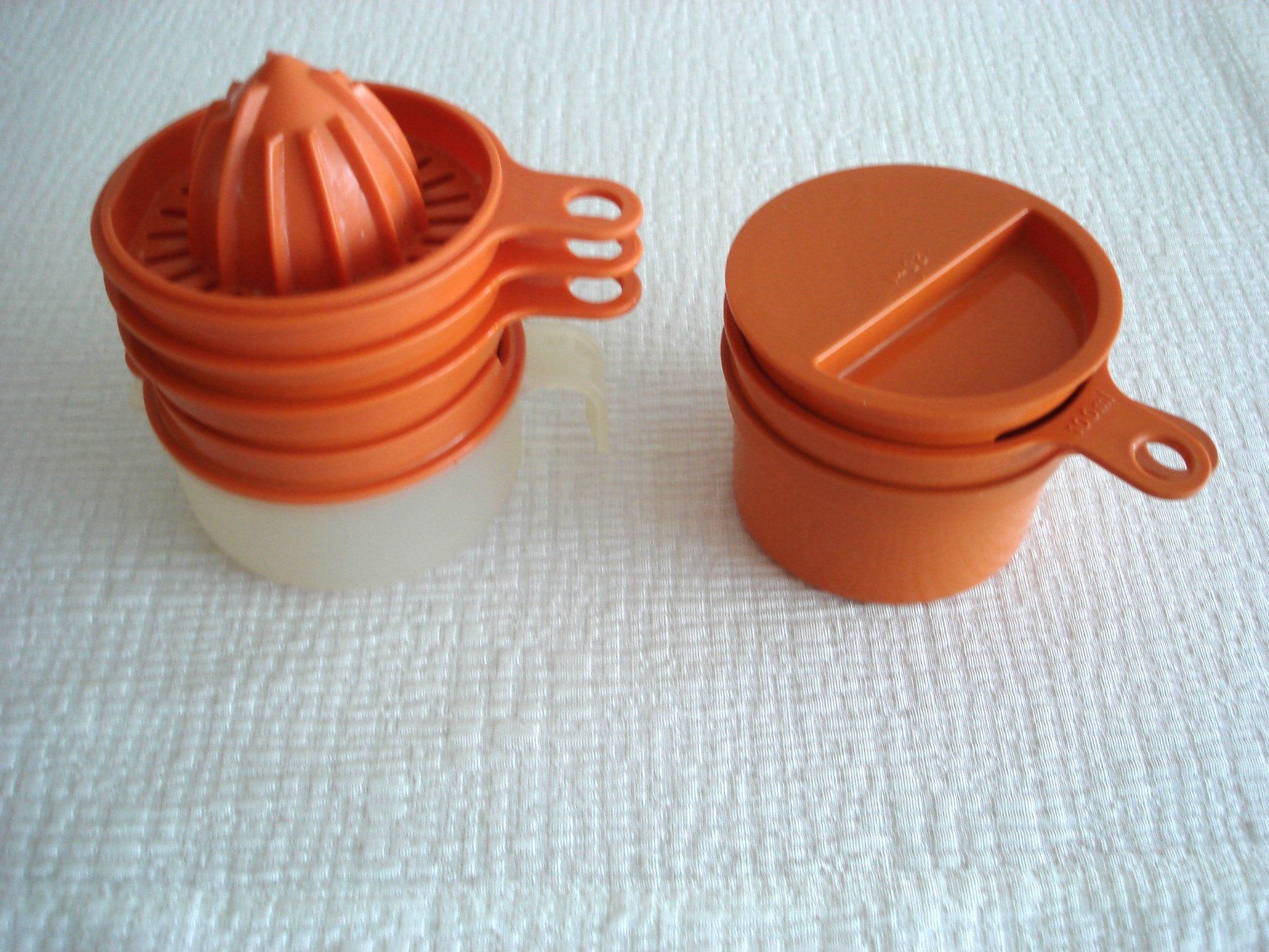 Tupperware Contenitori & Simili: Tupperware Küchenperle 3 in & , Massbecher 3er Set – Usato da Regensdorf venduto da anna059