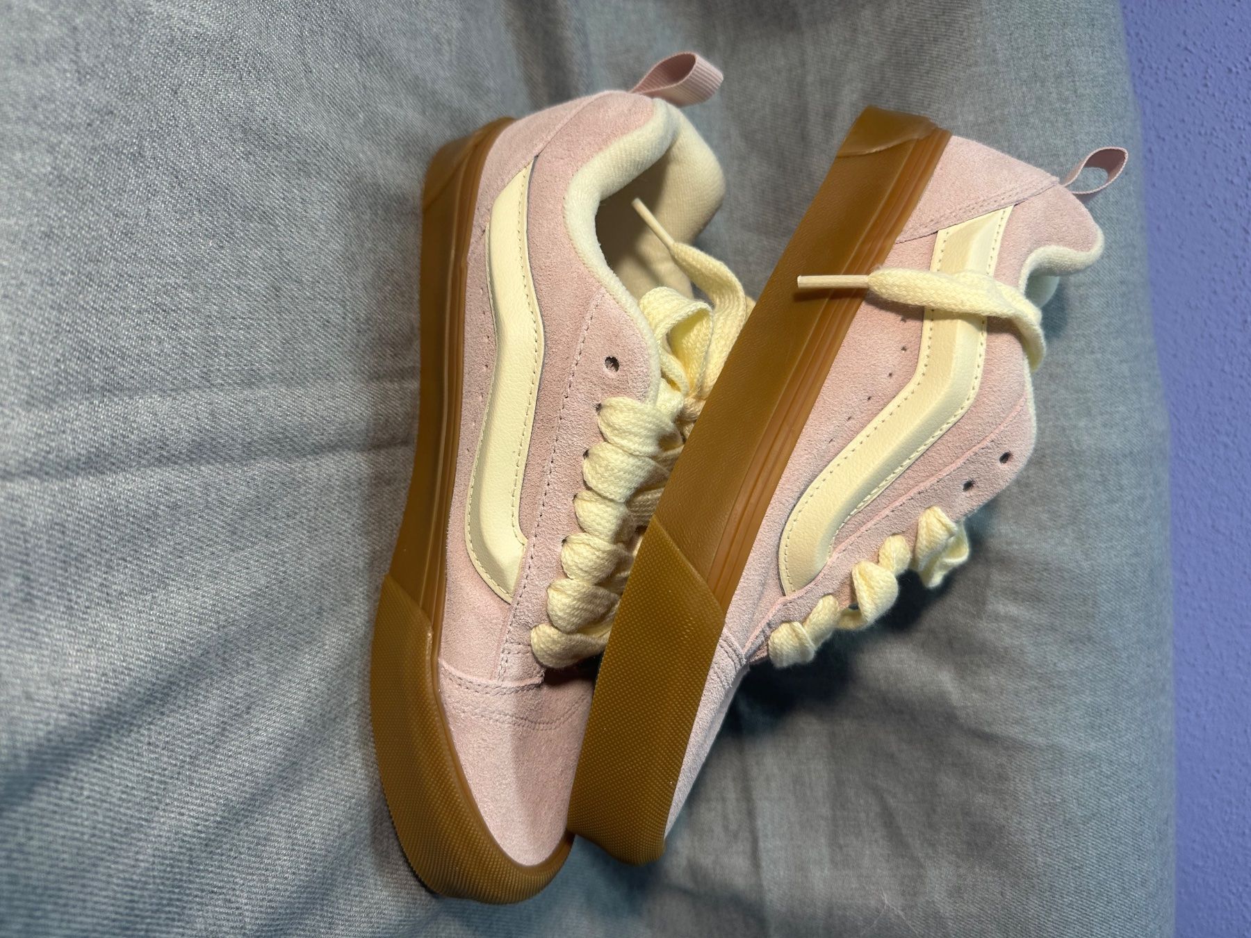 Vans Scarpe da uomo: Vans Knu Skool Gum Sepia Rose". – Nuovo e nell'imballaggio originale da Onex venduto da eri_jx6q 1