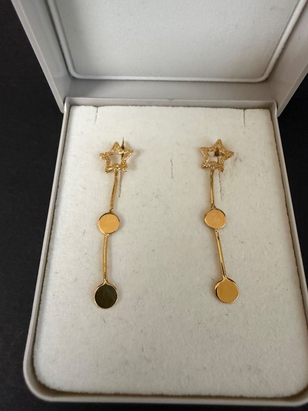 Orecchini pendenti & Orecchini a lobo: Gold Ohrstecker 750, 18K – Usato da Spiegel b. Bern venduto da Rogger72 1