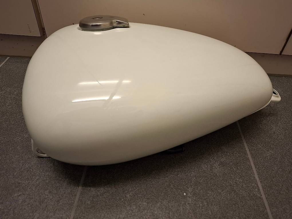 Yamaha Accessori per altri veicoli: Benzintank Yamaha XV 535 – Usato da Ebmatingen venduto da Moto42 1